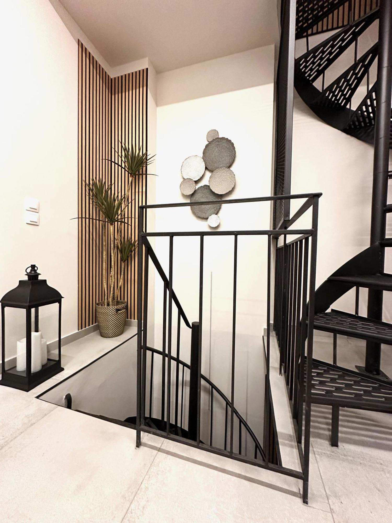 Center Acropolis Area Maisonette Modern House Ateny